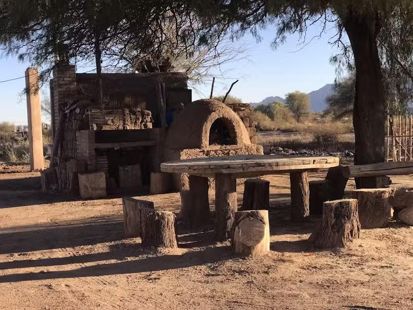 Comedor y alojamiento Huaco