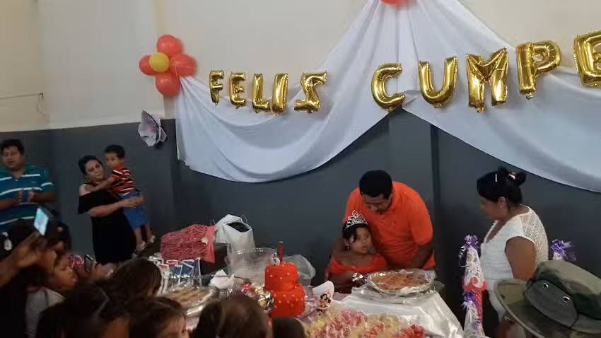 COMPLEJO RESTOBAR &ldquo;LA UNIKA&rdquo;