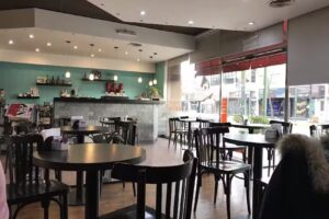 Confiteria La Casona De Temperley