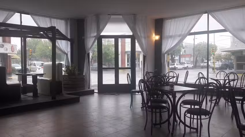 Contramano Caf&eacute;-Bar