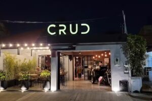 Crud rest&oacute; bar
