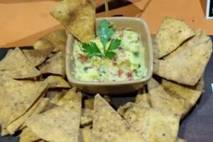 Cuatro cabezas resto-bar