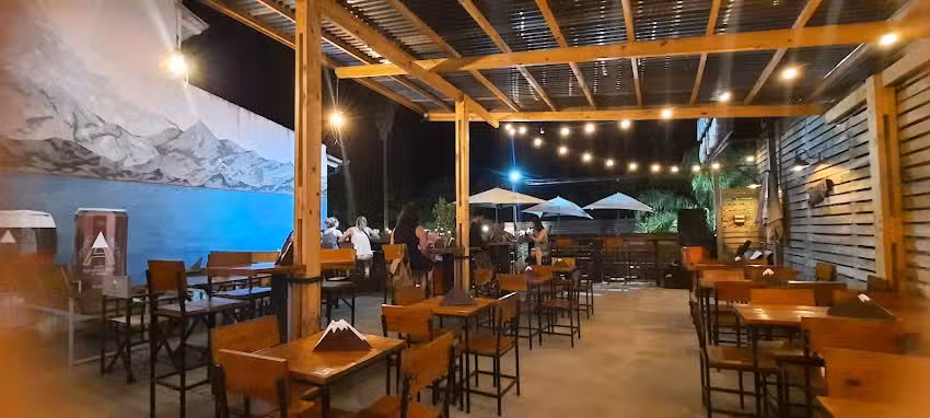CUBATA BAR