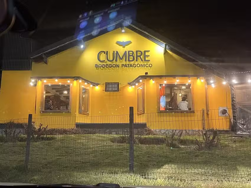 Cumbre Beerhouse