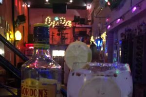 CuPa Drugstore & Bar