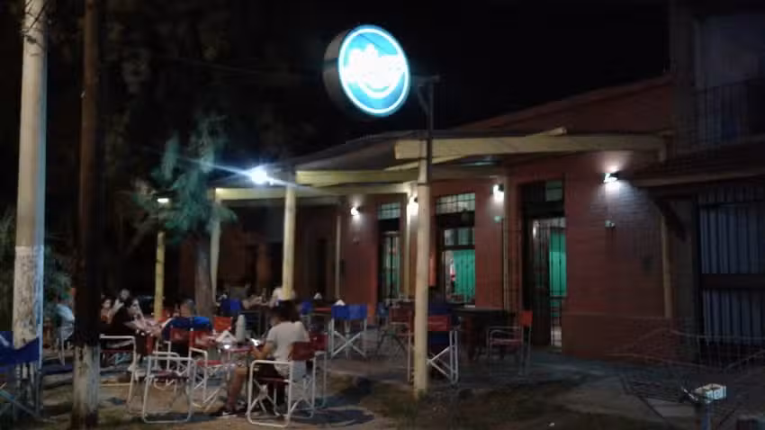 De Lugones Bar y Cerveceria Solis