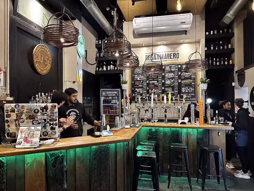 Desarmadero Bar/Session