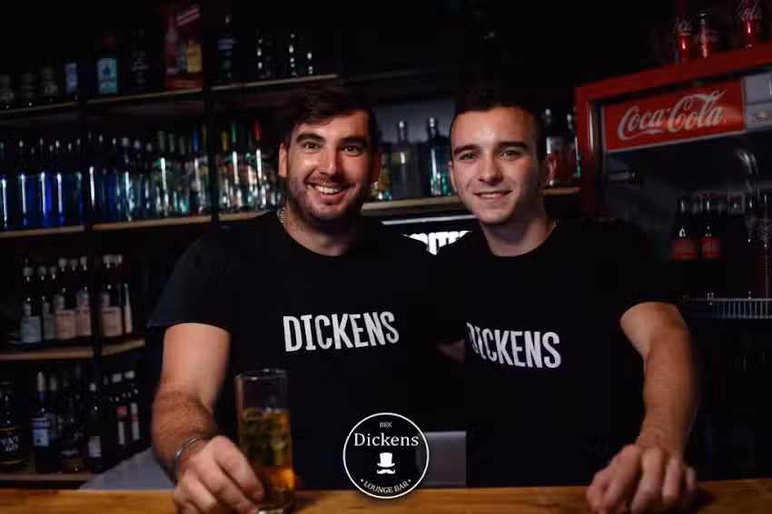 Dickens Lounge Bar