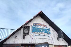 Drugstore de Los Andes | Las Le&ntilde;as