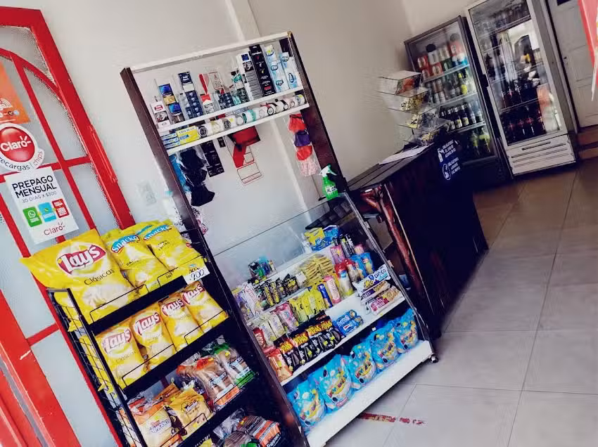 Drugstore &ldquo;El QTH&rdquo;