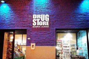 Drugstore María Juana
