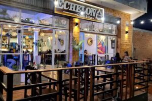 ECHELON Cocina & Bar