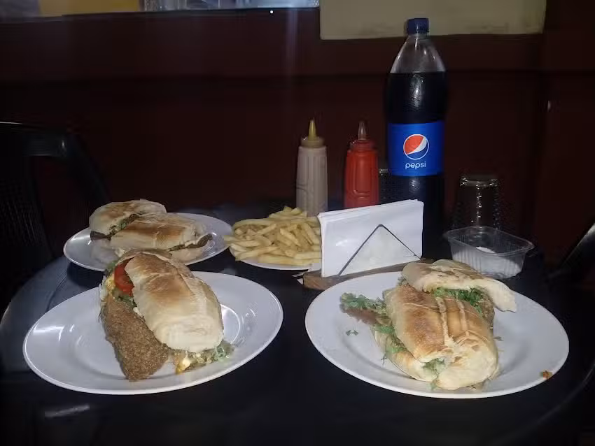 El 10 Gran Sandwicheria