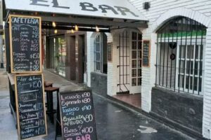 El Bar de La Plaza Lanus