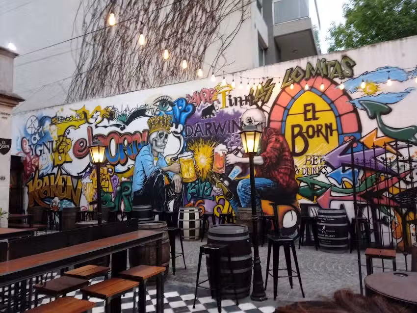 El Born Beer and Drinks