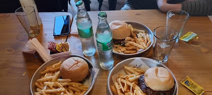 El Desembarco Comodoro