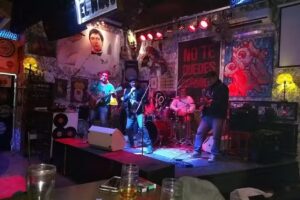 El Ni&ntilde;o casa de comidas