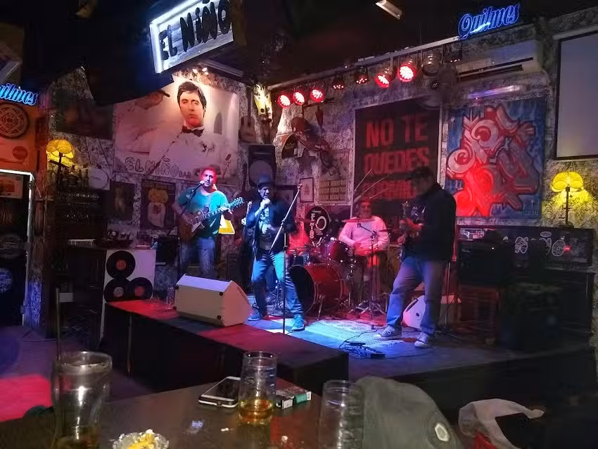 El Ni&ntilde;o casa de comidas