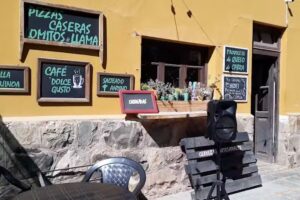 El Puente Cafe Resto Bar