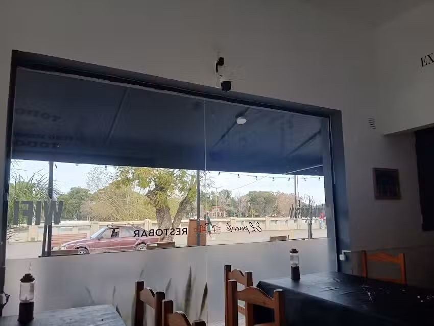 El Puente restobar