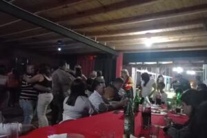 El Quincho &rdquo; Tila Bar &ldquo;