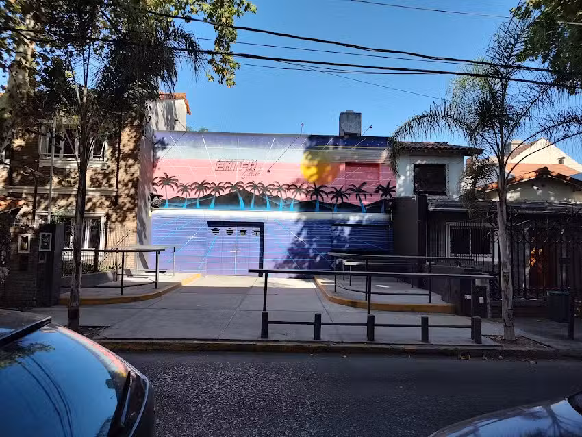 Enter club