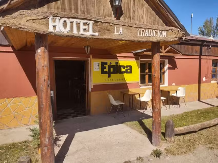 &Eacute;pica Pizza y Cerveza