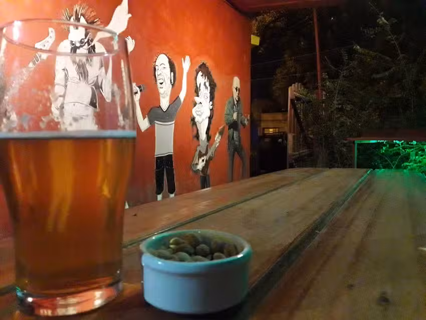 ESTABLO & beer