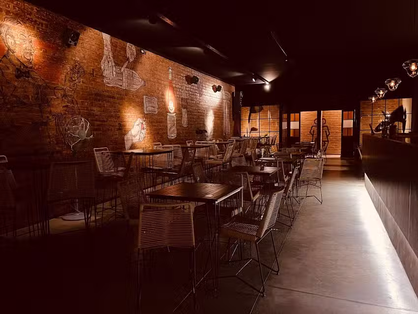 Estaci&oacute;n 38 Bar