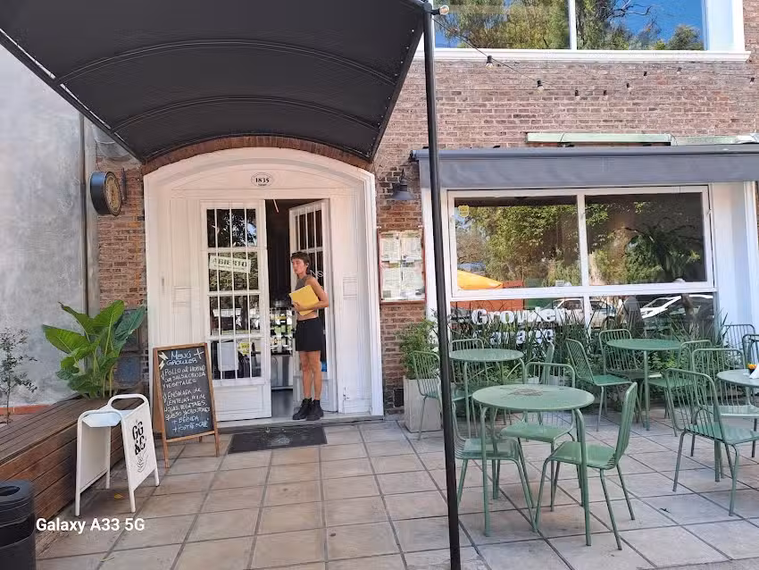 Growler | Garage y Caf&eacute;