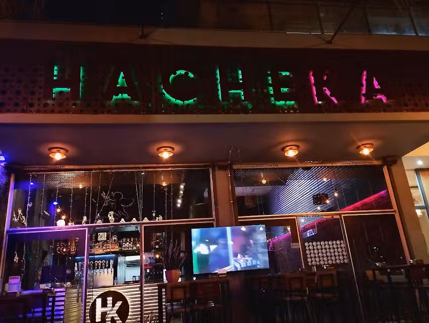 HACHEKA . Beer & Garden