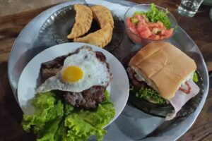 hamburgueseria y Pizzer&iacute;a HE-GO