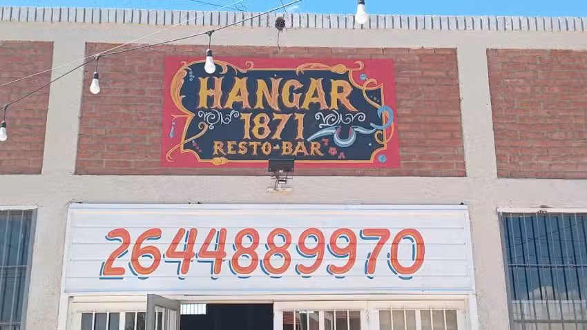 Hangar 1871 Restobar
