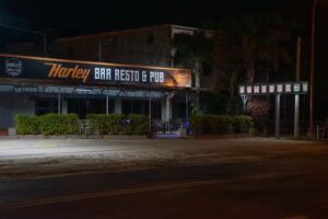 HARLEY BAR PUB