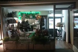 Hasta El Fondo &ndash; Cervecer&iacute;a