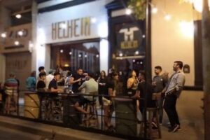 Helheim Cervecer&iacute;a