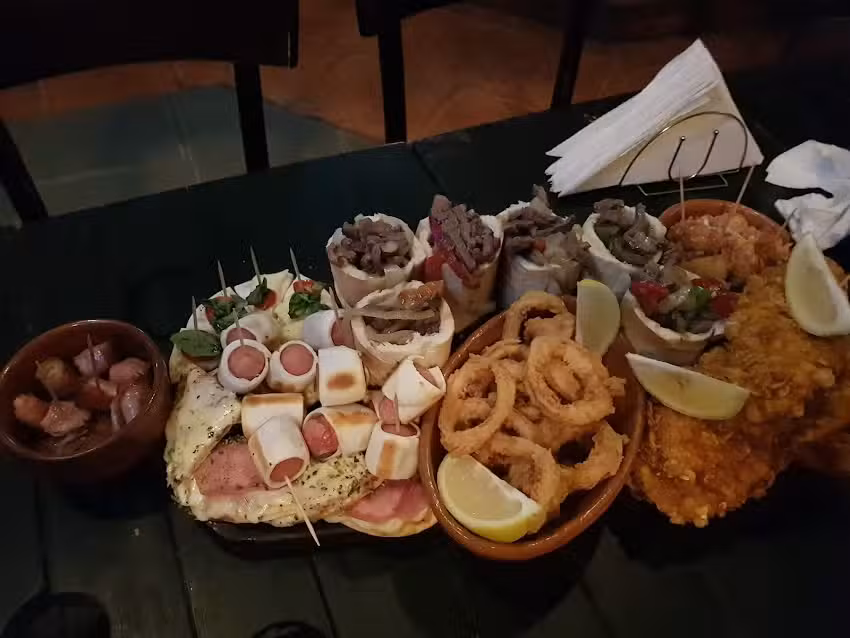 Hemingway &ndash; Bar