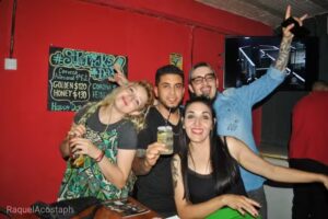 Hermanos de Sangre Tattoo Bar