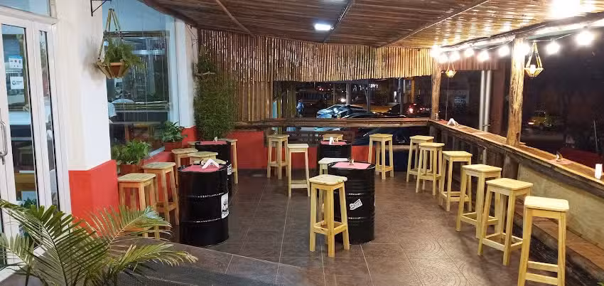 Hetere&iacute; Resto-Bar