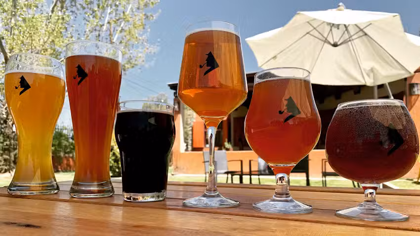 Holmes Brewery &ndash; F&aacute;brica Cerveza Artesanal