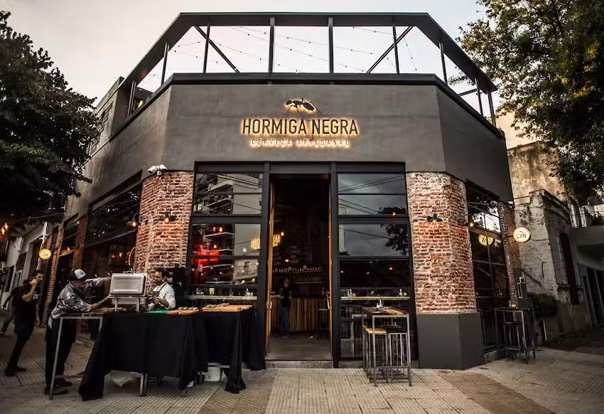 Hormiga Negra Urquiza