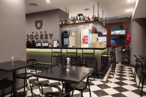 Jockey bar resto