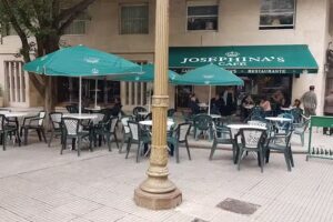 Josephina&rsquo;s Caf&eacute;