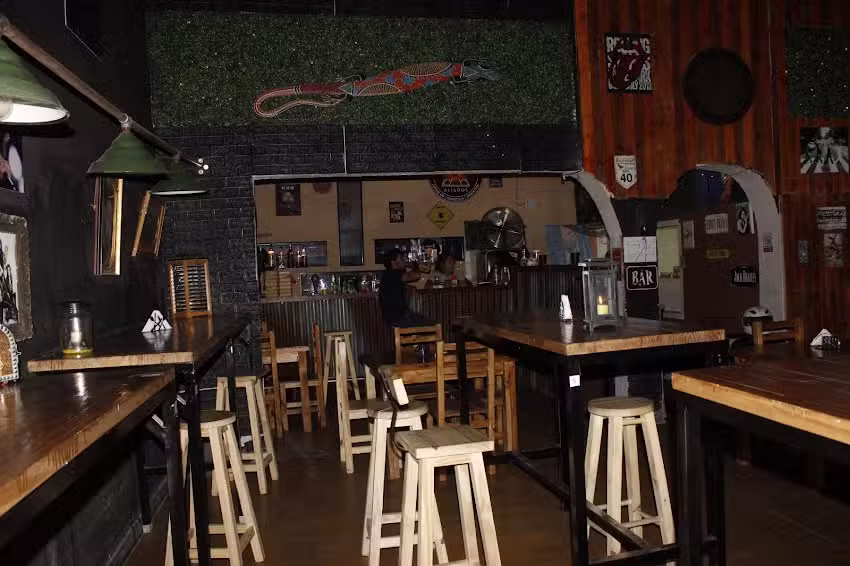 Korotey Bar & Ateneo