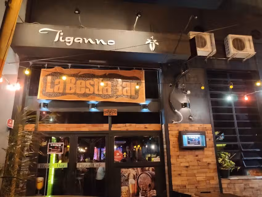 La Bestia Bar