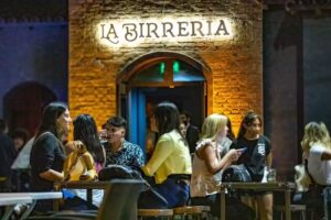 La Birrer&iacute;a Salta