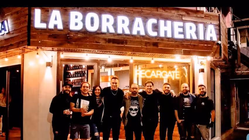 LA BORRACHERIA, Estaci&oacute;n de Recarga