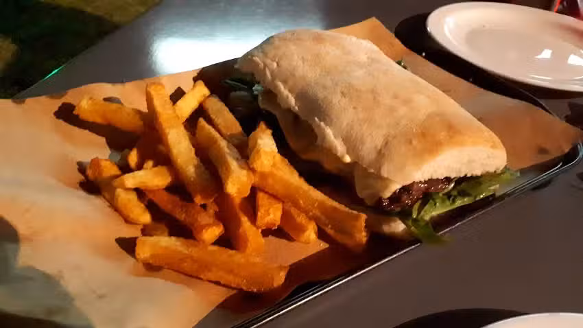 La Carreta Club De Pintas