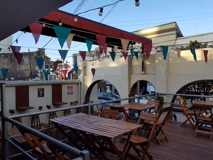 La Cerveceria &ndash; WEISS