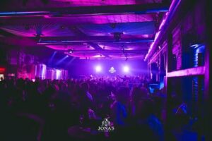 La Fabrica Resto Bar